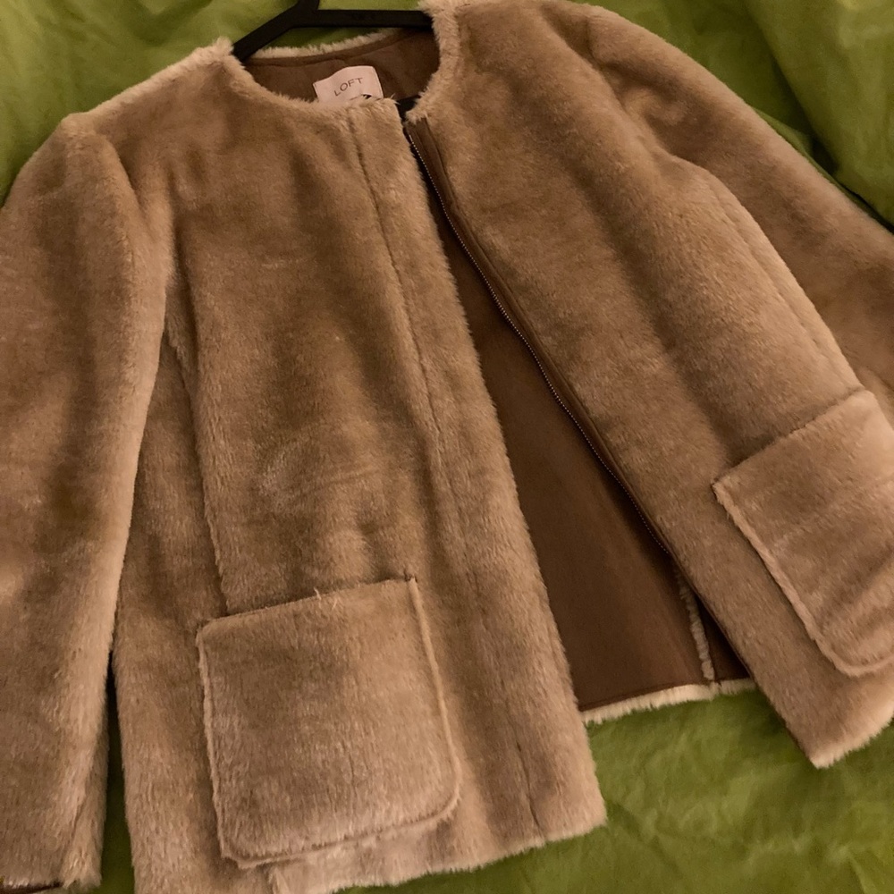 Loft beige dress jacket - faux fur